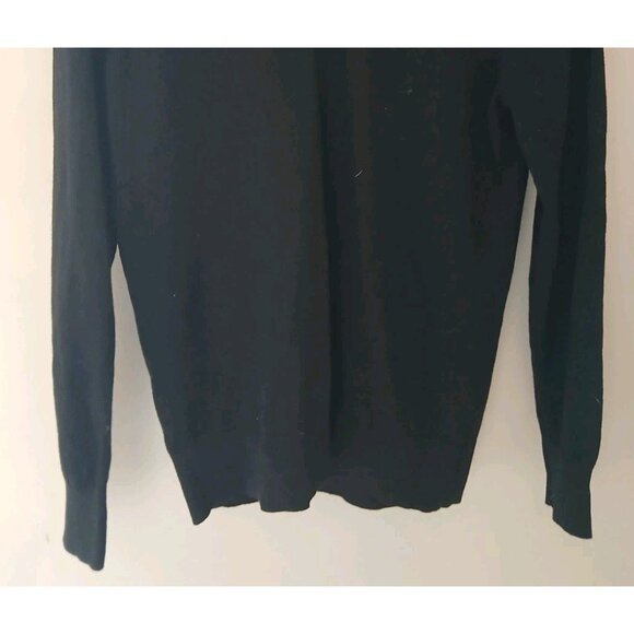 Quince Lightweight Cotton Cashmere V-Neck Sweater - Picture 9 of 9